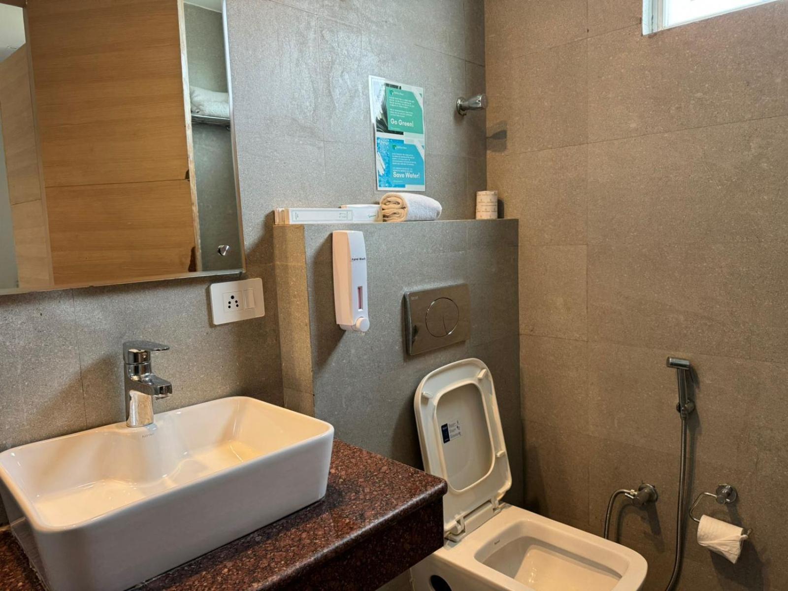Hotel River Retreat Kangra Zewnętrze zdjęcie