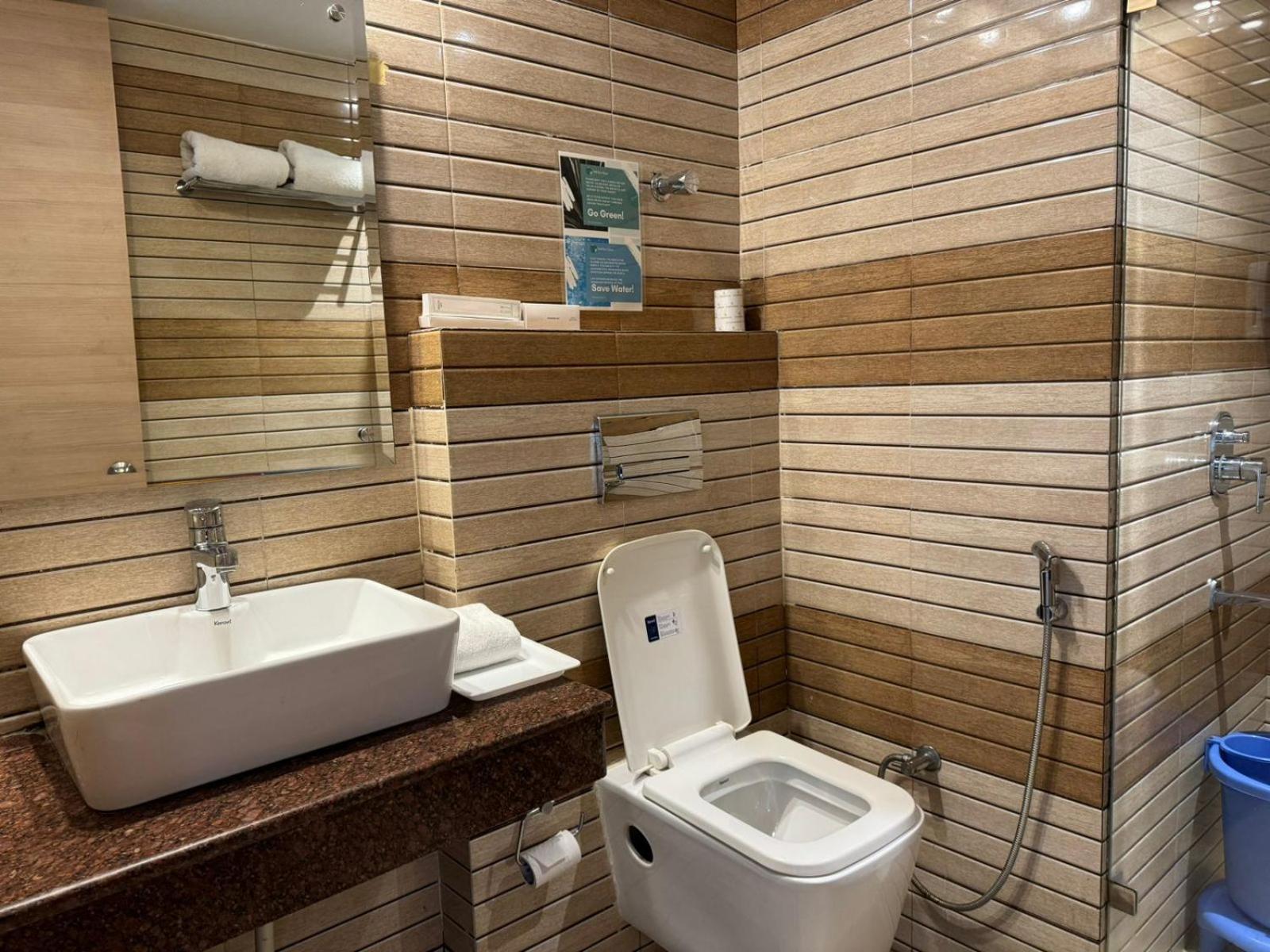Hotel River Retreat Kangra Zewnętrze zdjęcie