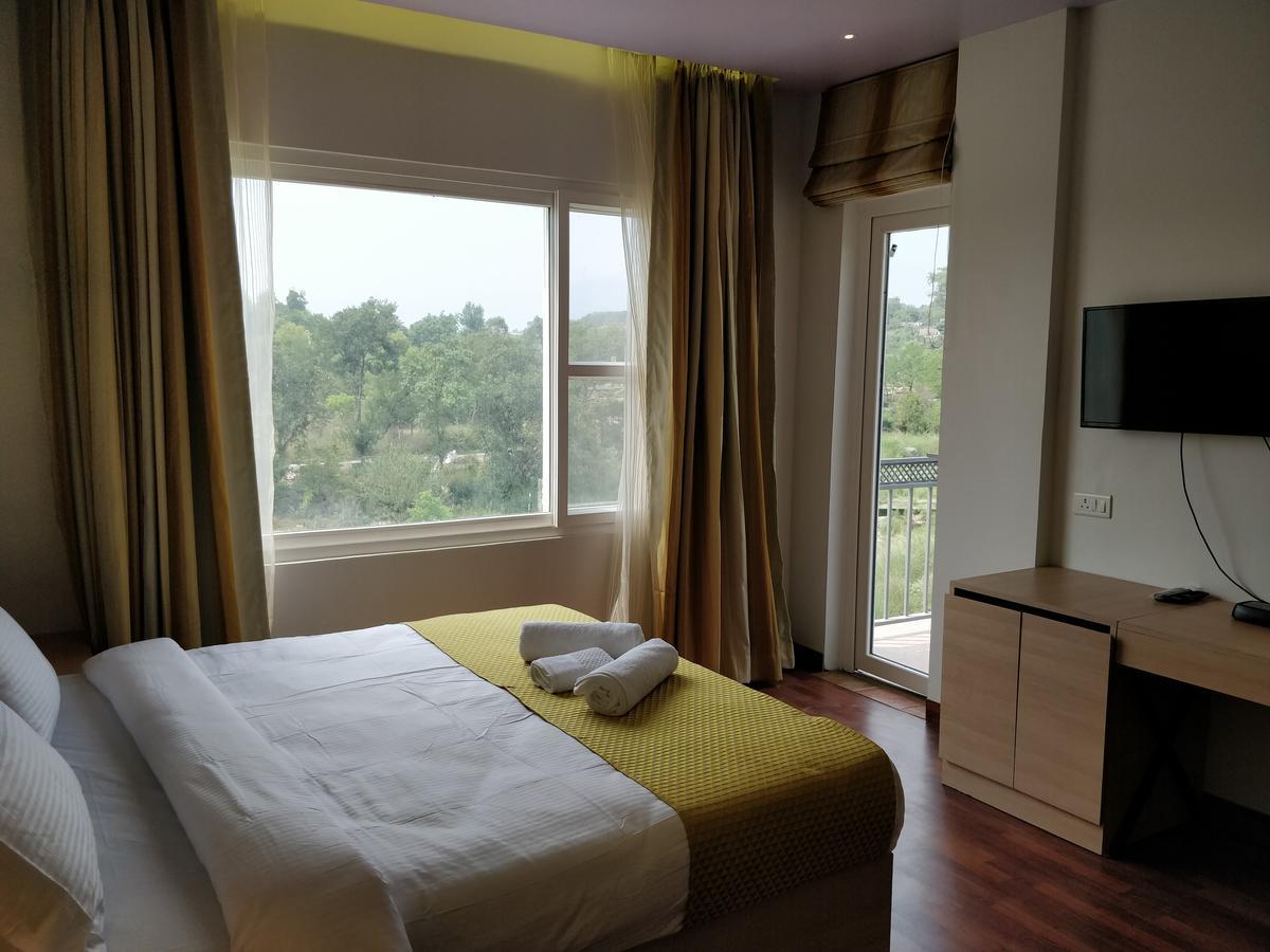 Hotel River Retreat Kangra Zewnętrze zdjęcie