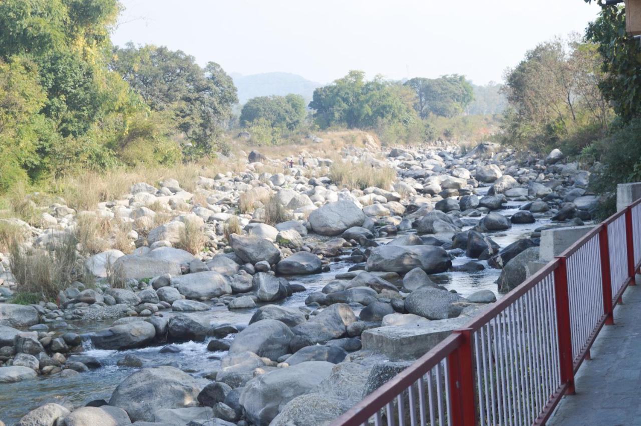 Hotel River Retreat Kangra Zewnętrze zdjęcie
