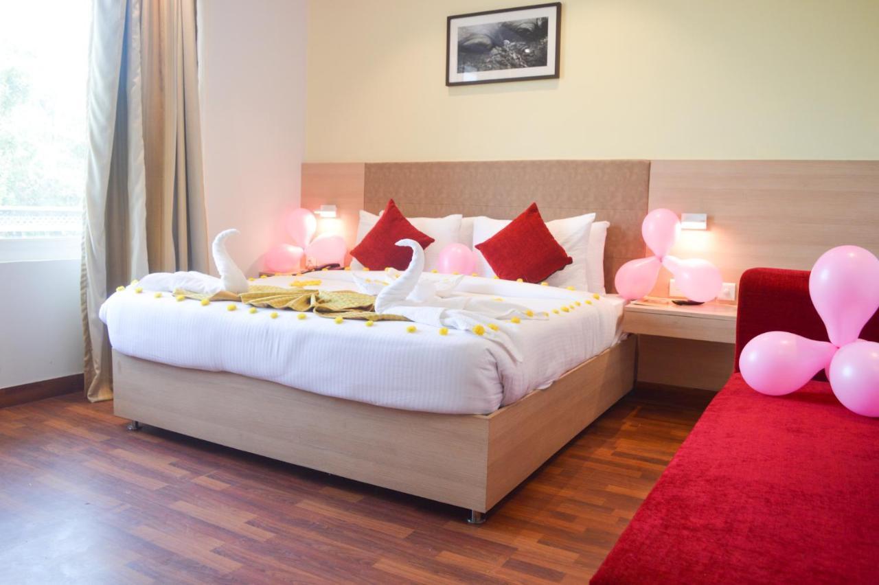 Hotel River Retreat Kangra Zewnętrze zdjęcie