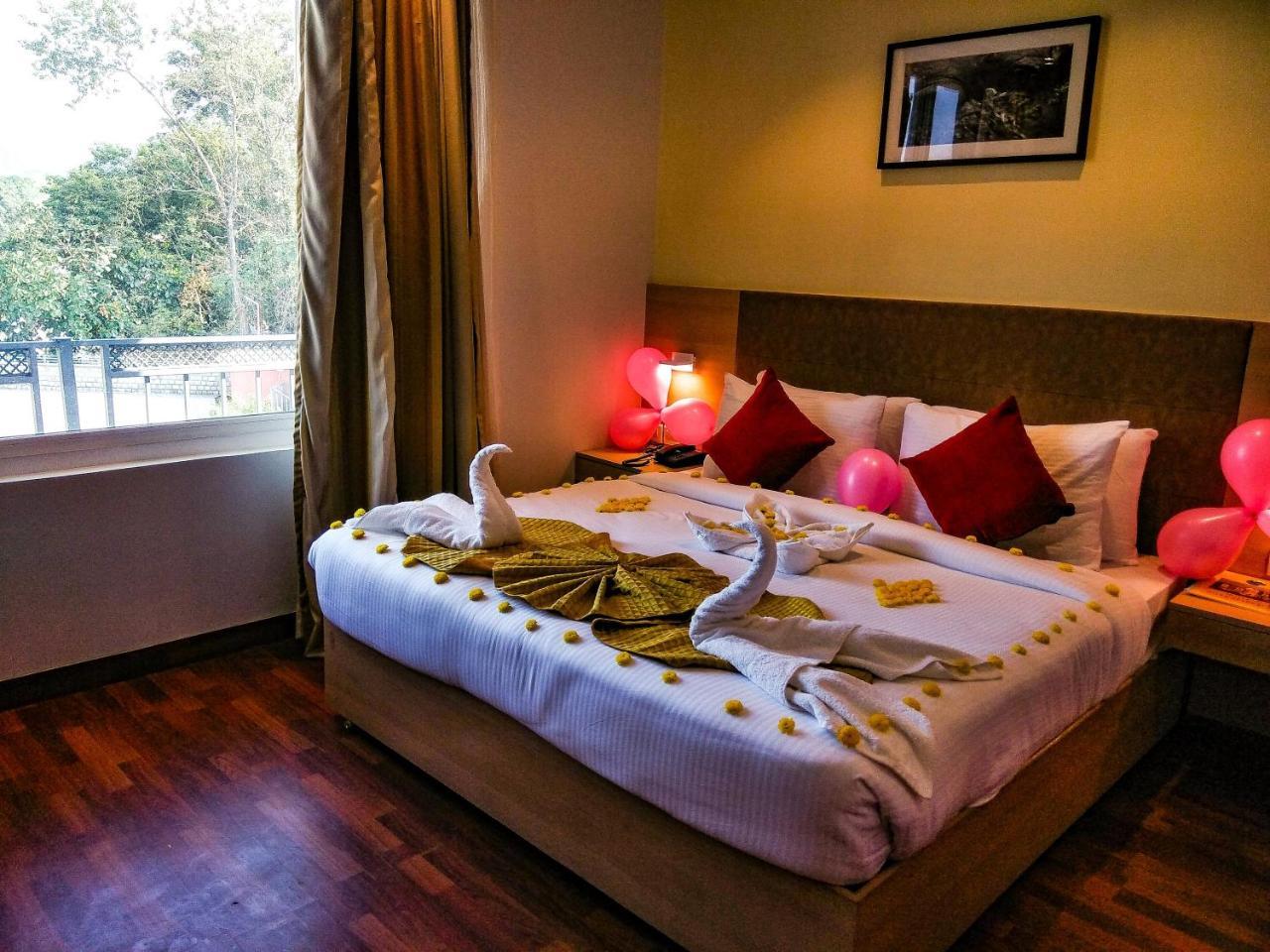 Hotel River Retreat Kangra Zewnętrze zdjęcie