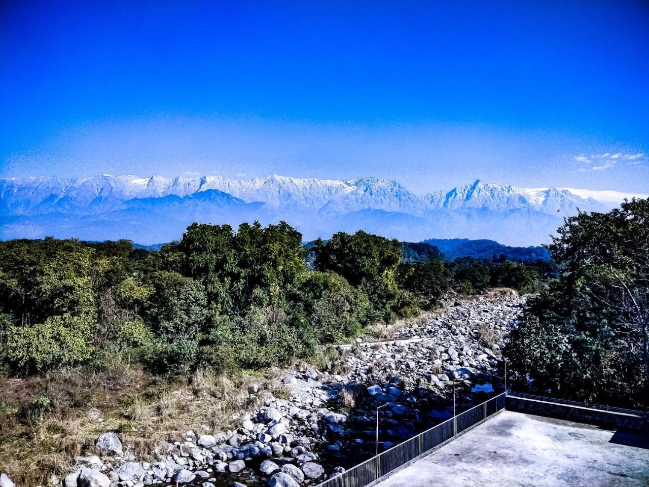 Hotel River Retreat Kangra Zewnętrze zdjęcie