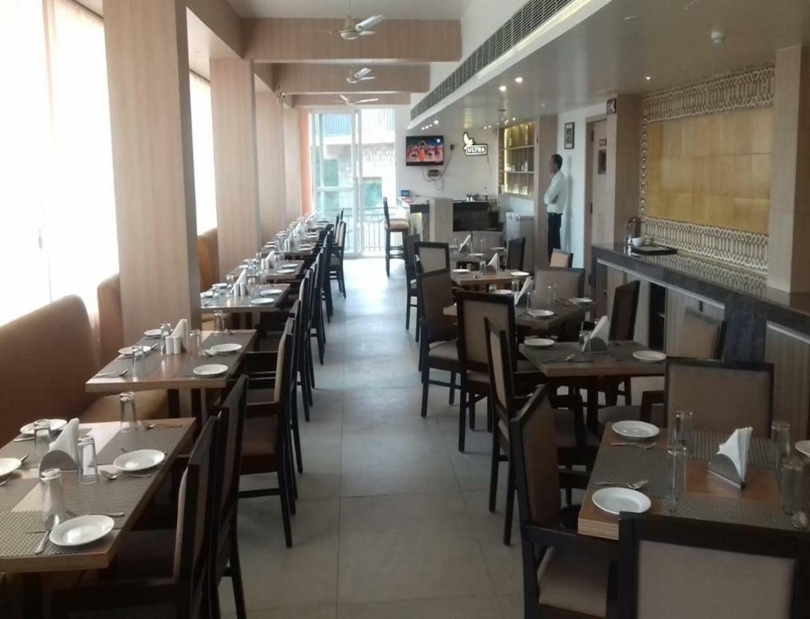 Hotel River Retreat Kangra Zewnętrze zdjęcie